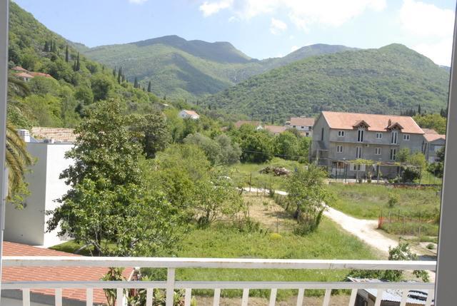 Apartments Dosljak Тиват Екстер'єр фото