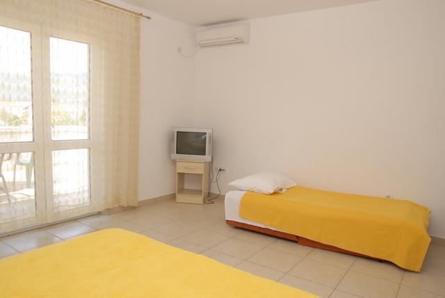 Apartments Dosljak Тиват Екстер'єр фото