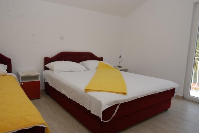 Apartments Dosljak Тиват Екстер'єр фото