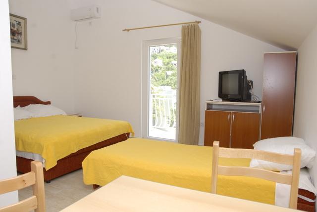 Apartments Dosljak Тиват Екстер'єр фото